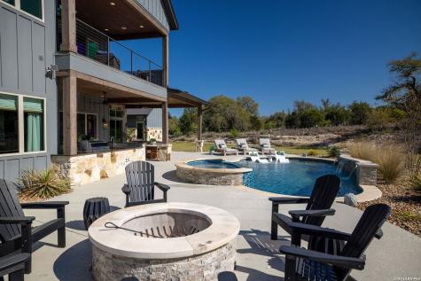 260 Bear Creek New Braunfels TX 78132