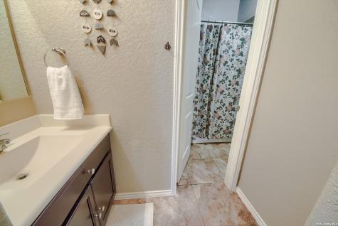 8522 Fess Parker Drive San Antonio TX 78254