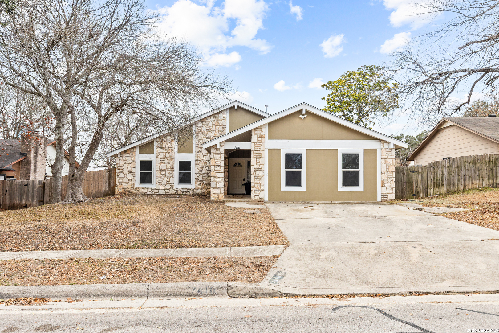7410 Oak Marsh Live Oak TX 78233