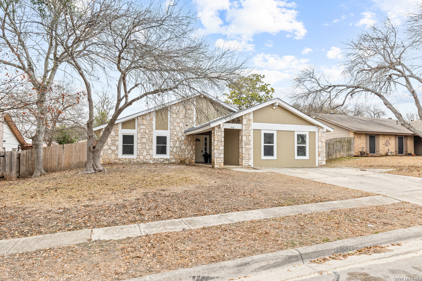 7410 Oak Marsh Live Oak TX 78233