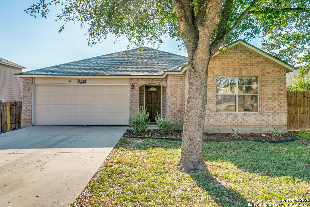8503 Chickasaw Bluff Converse TX 78109