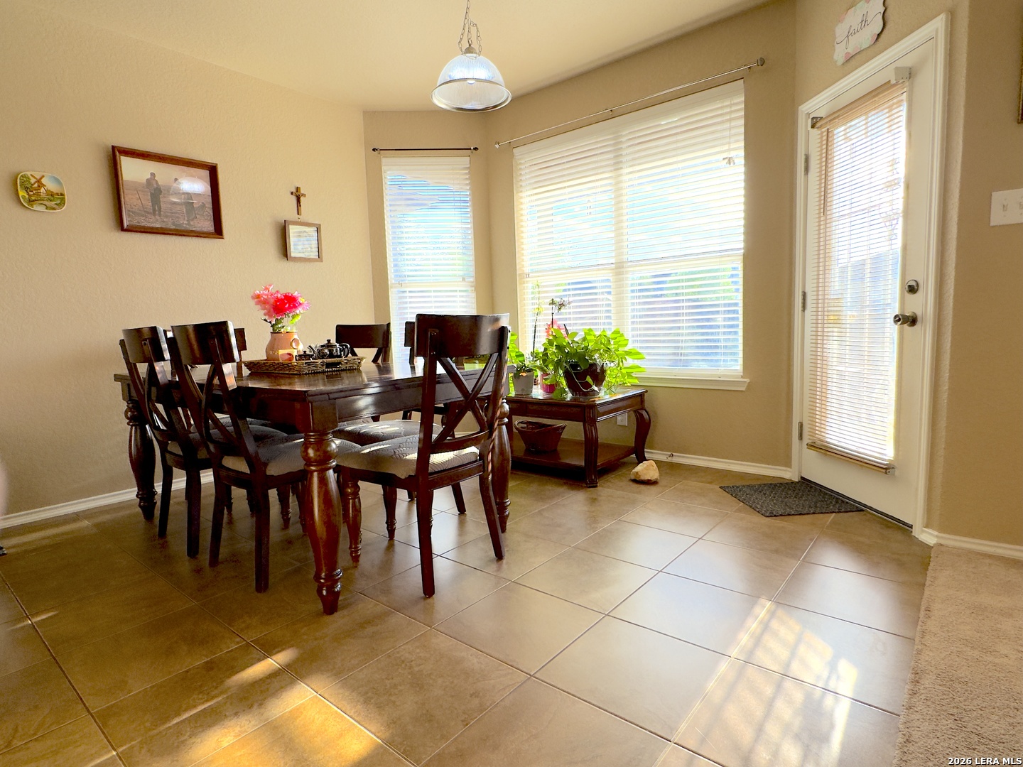 1023 Orchid Grove San Antonio TX 78245