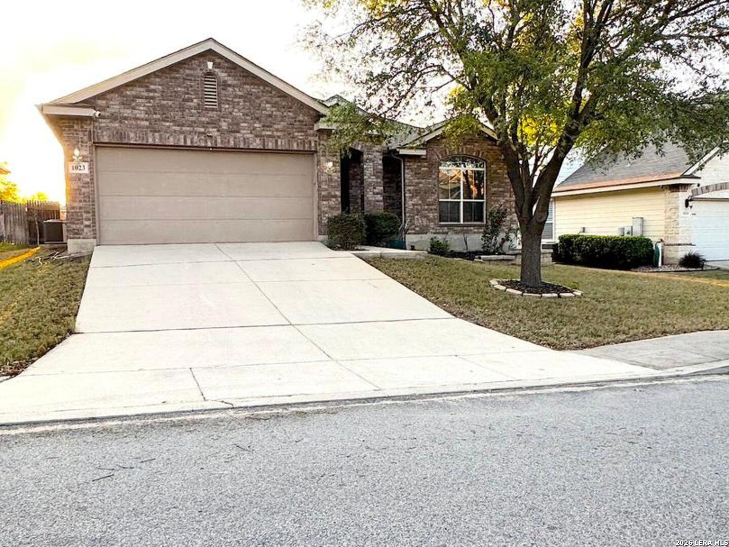 1023 Orchid Grove San Antonio TX 78245
