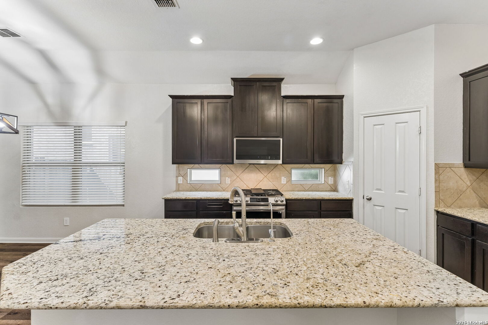 2211 Muuga Manor San Antonio TX 78251