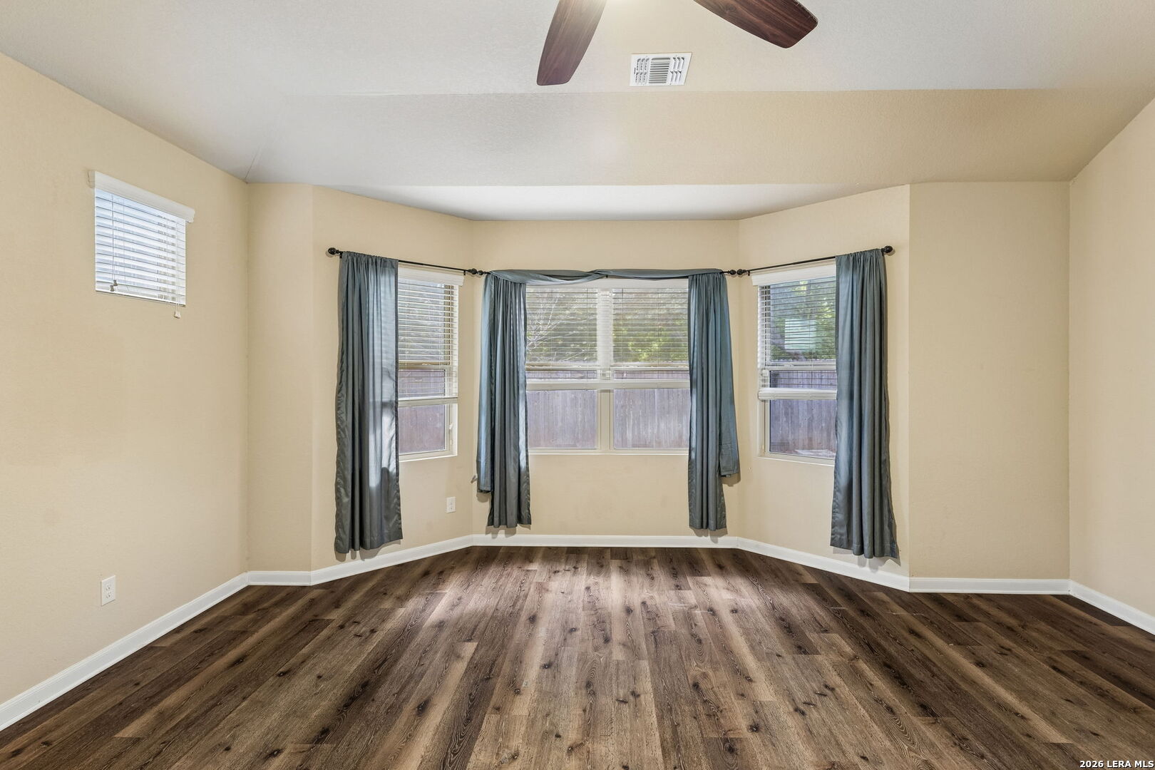 2211 Muuga Manor San Antonio TX 78251