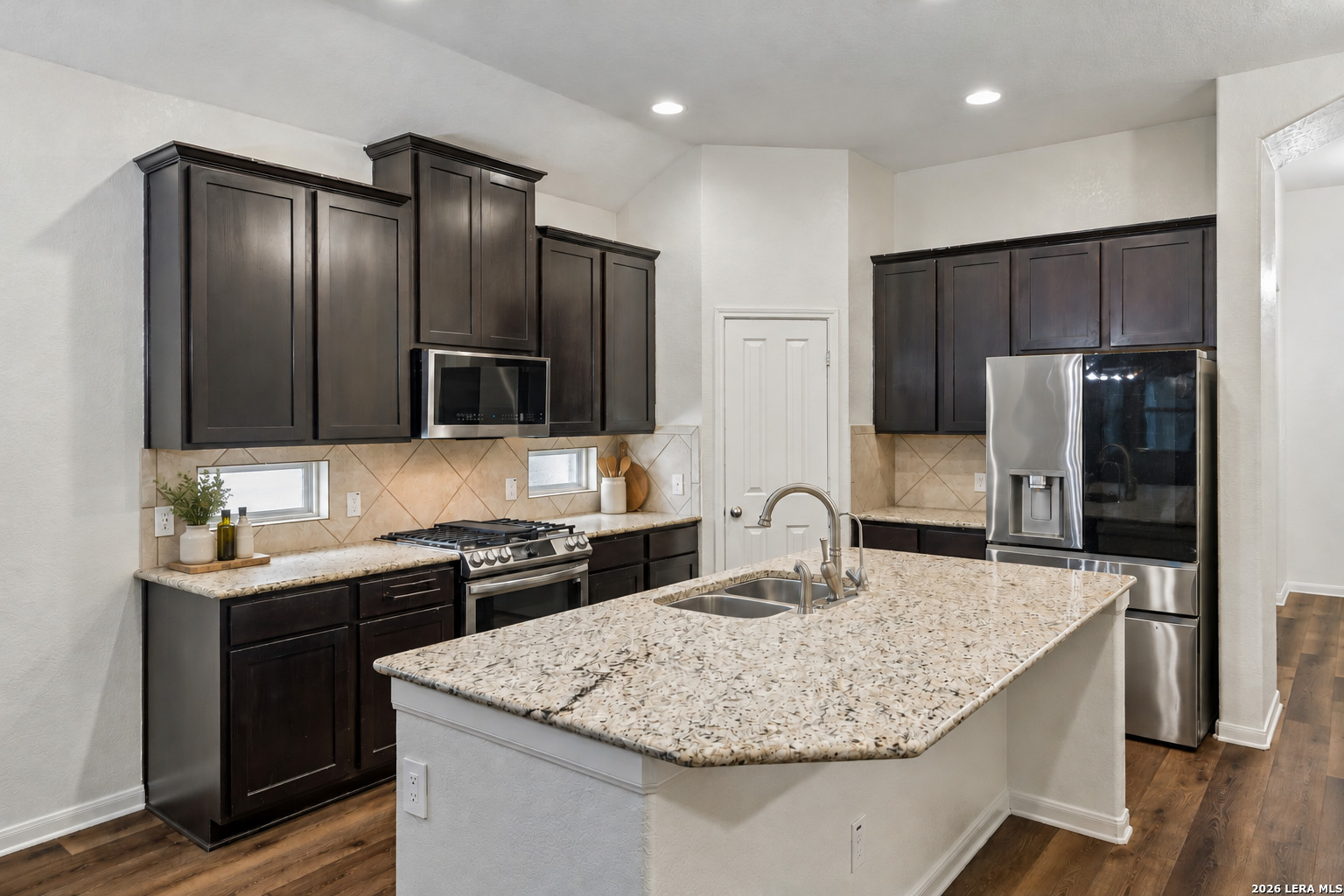 2211 Muuga Manor San Antonio TX 78251