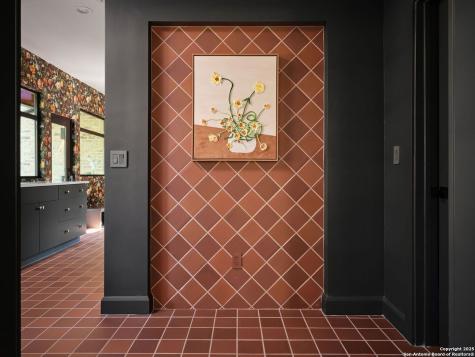 353 Lakeview Boulevard New Braunfels TX 78130