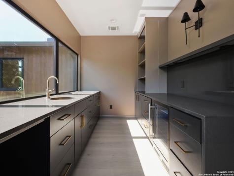 353 Lakeview Boulevard New Braunfels TX 78130