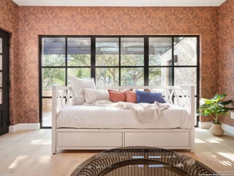 353 Lakeview Boulevard New Braunfels TX 78130