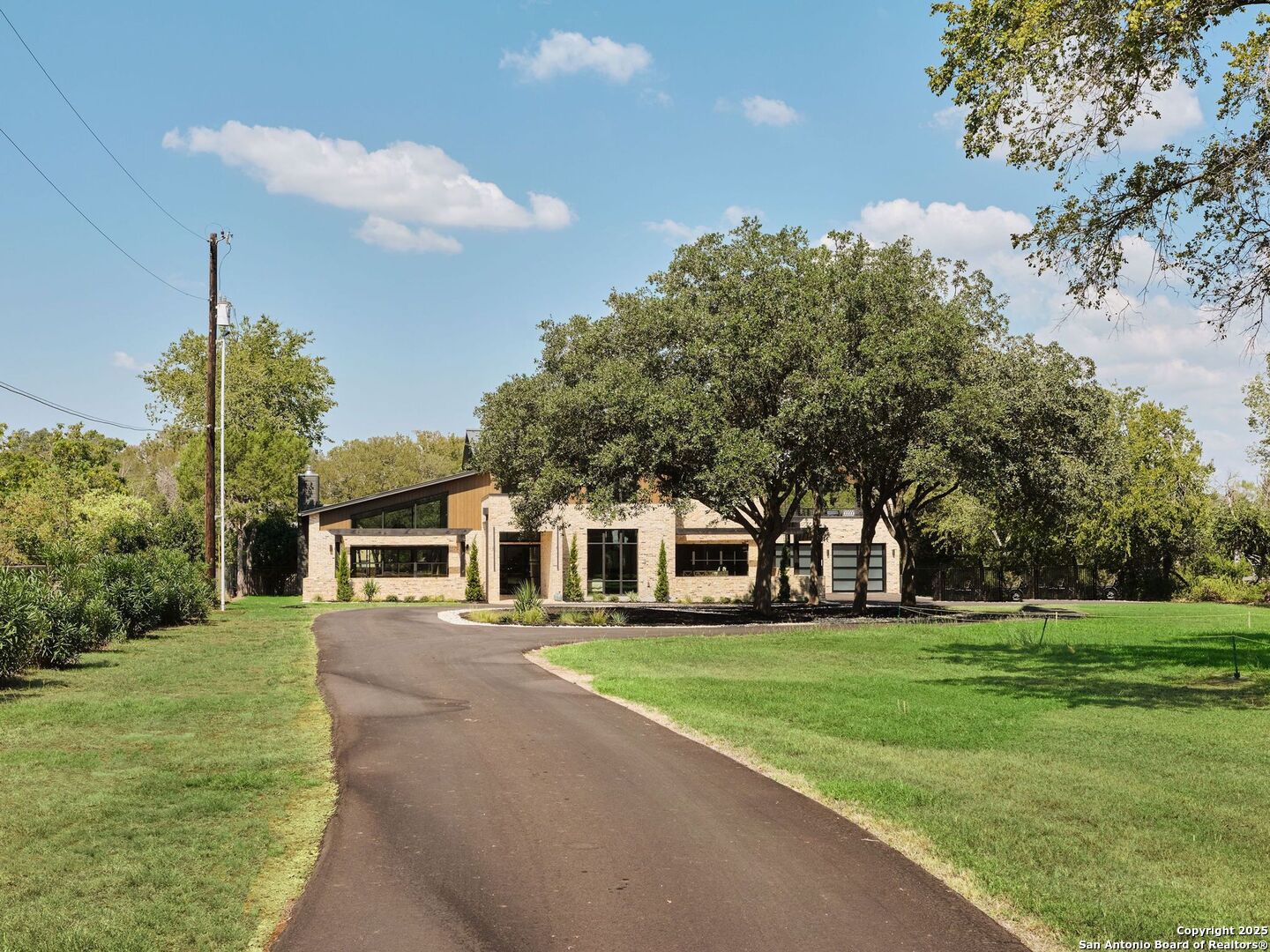 353 Lakeview Boulevard New Braunfels TX 78130
