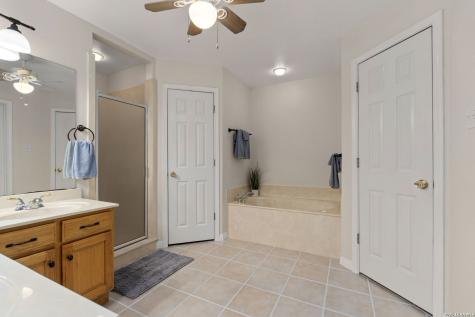 115 River Meadow Castroville TX 78009