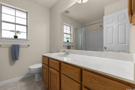 115 River Meadow Castroville TX 78009