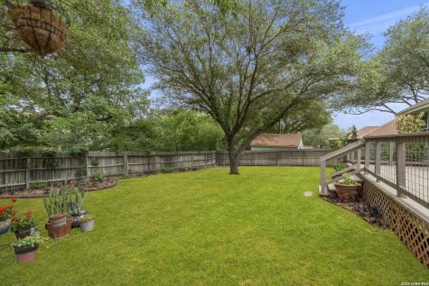 115 River Meadow Castroville TX 78009