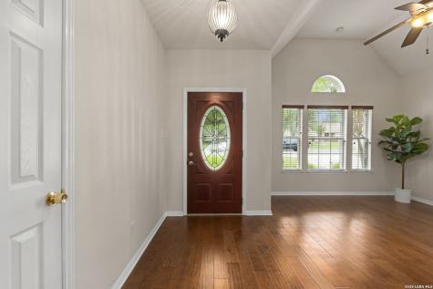 115 River Meadow Castroville TX 78009
