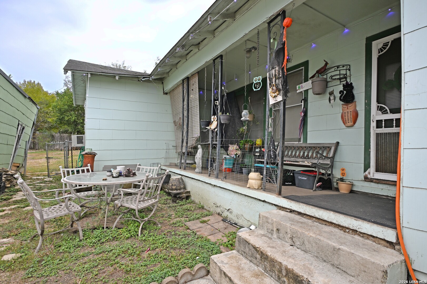 411 S Live Oak Avenue New Braunfels TX 78130