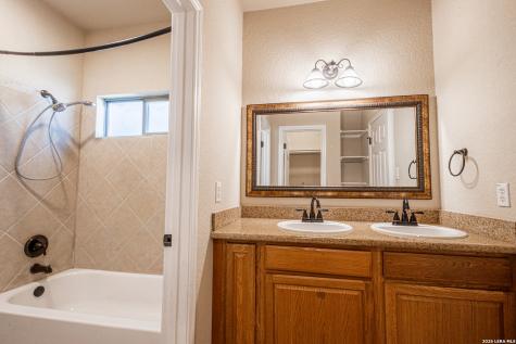 1213 Lakeview Drive Canyon Lake TX 78133