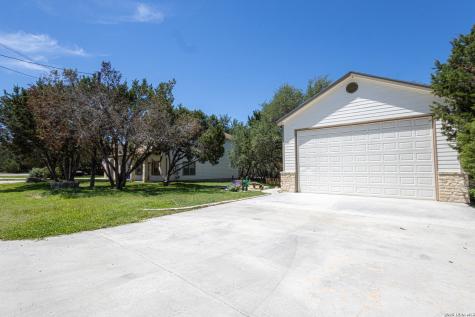 1213 Lakeview Drive Canyon Lake TX 78133