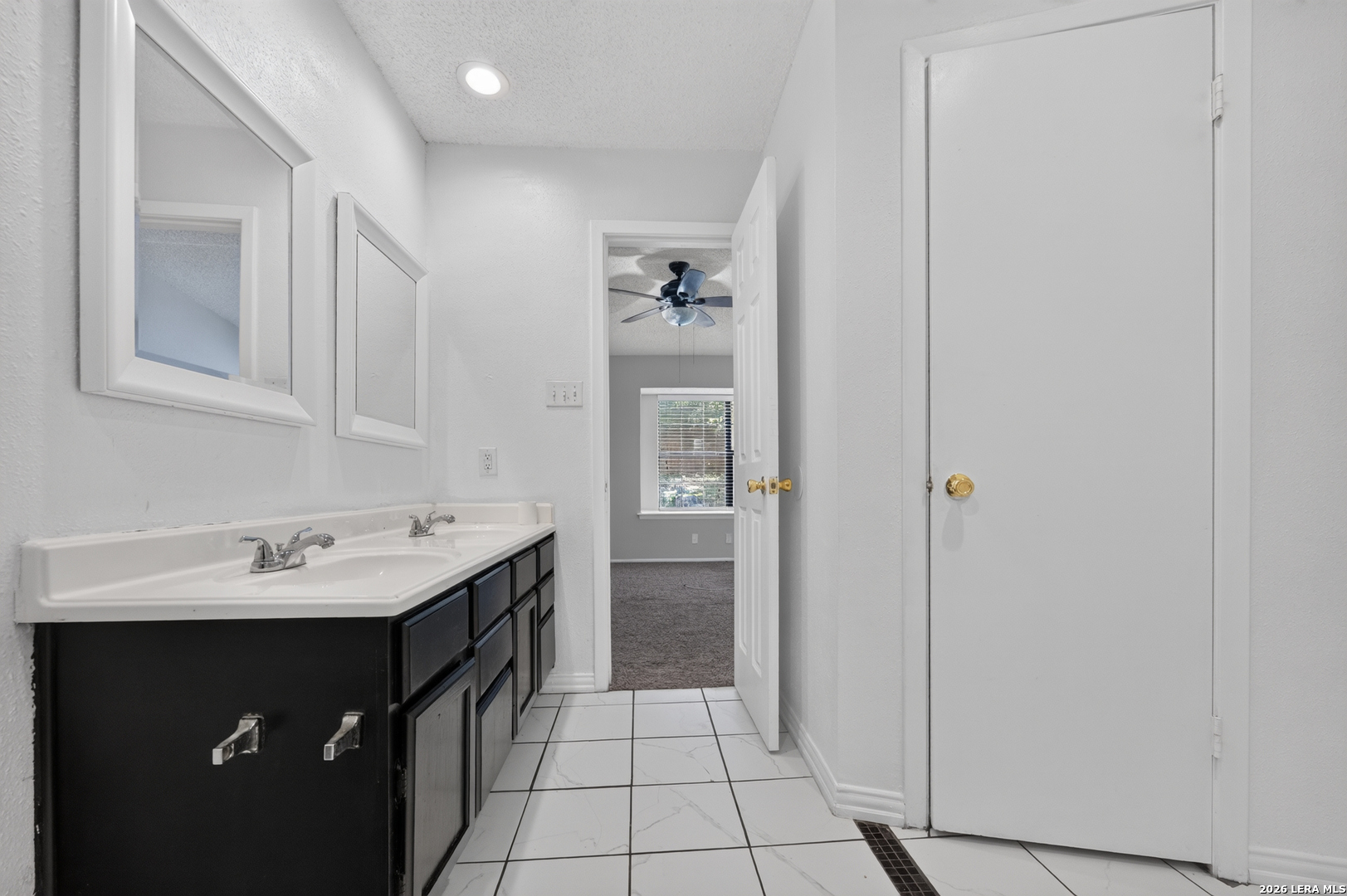 10571 Kinderhook San Antonio TX 78245