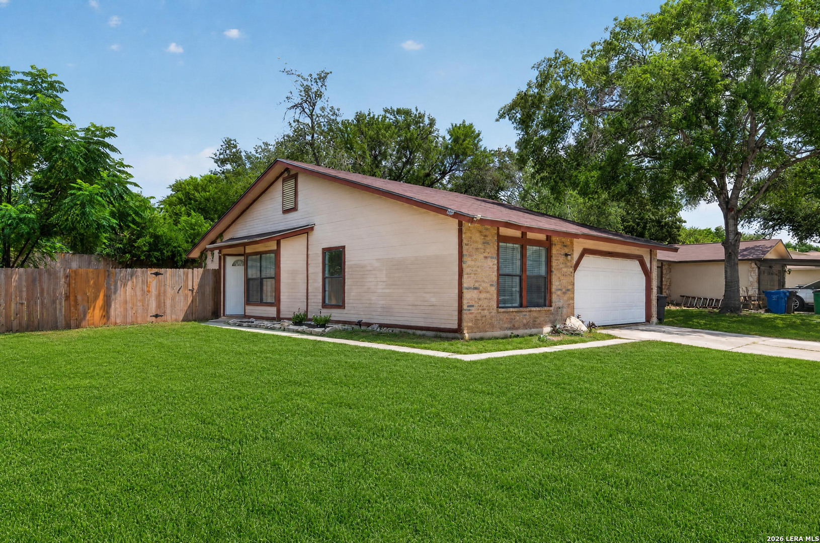 10571 Kinderhook San Antonio TX 78245