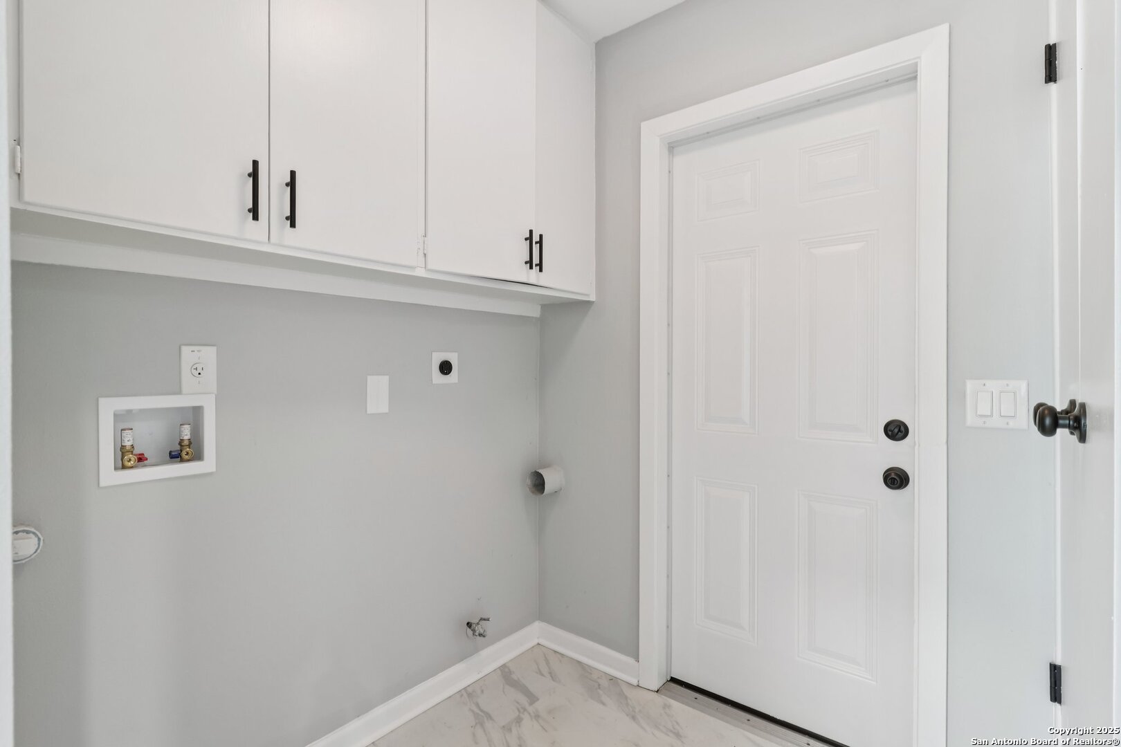 131 Shadywood San Antonio TX 78216