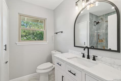 131 Shadywood San Antonio TX 78216