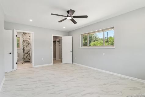 131 Shadywood San Antonio TX 78216