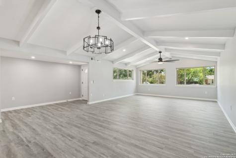 131 Shadywood San Antonio TX 78216