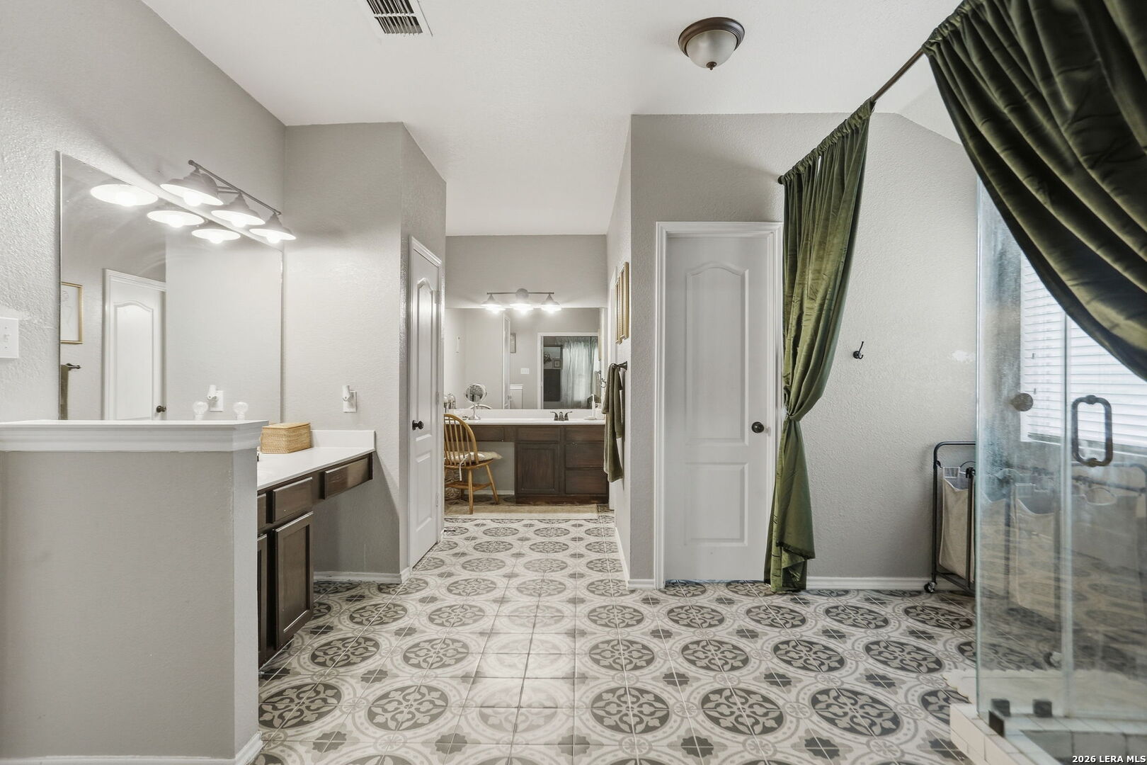 9518 Wolf Point San Antonio TX 78251