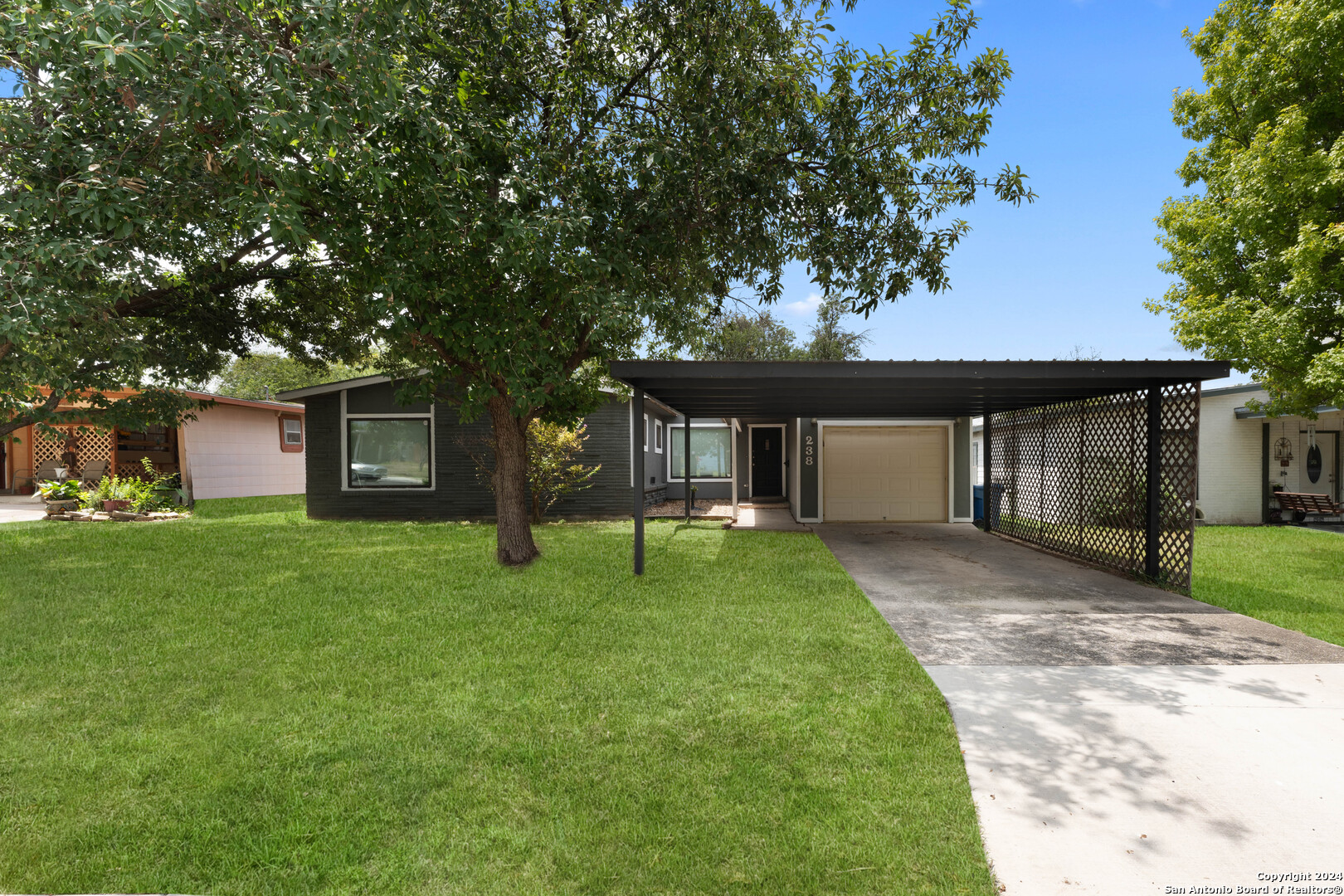 238 Shady Rill San Antonio TX 78213