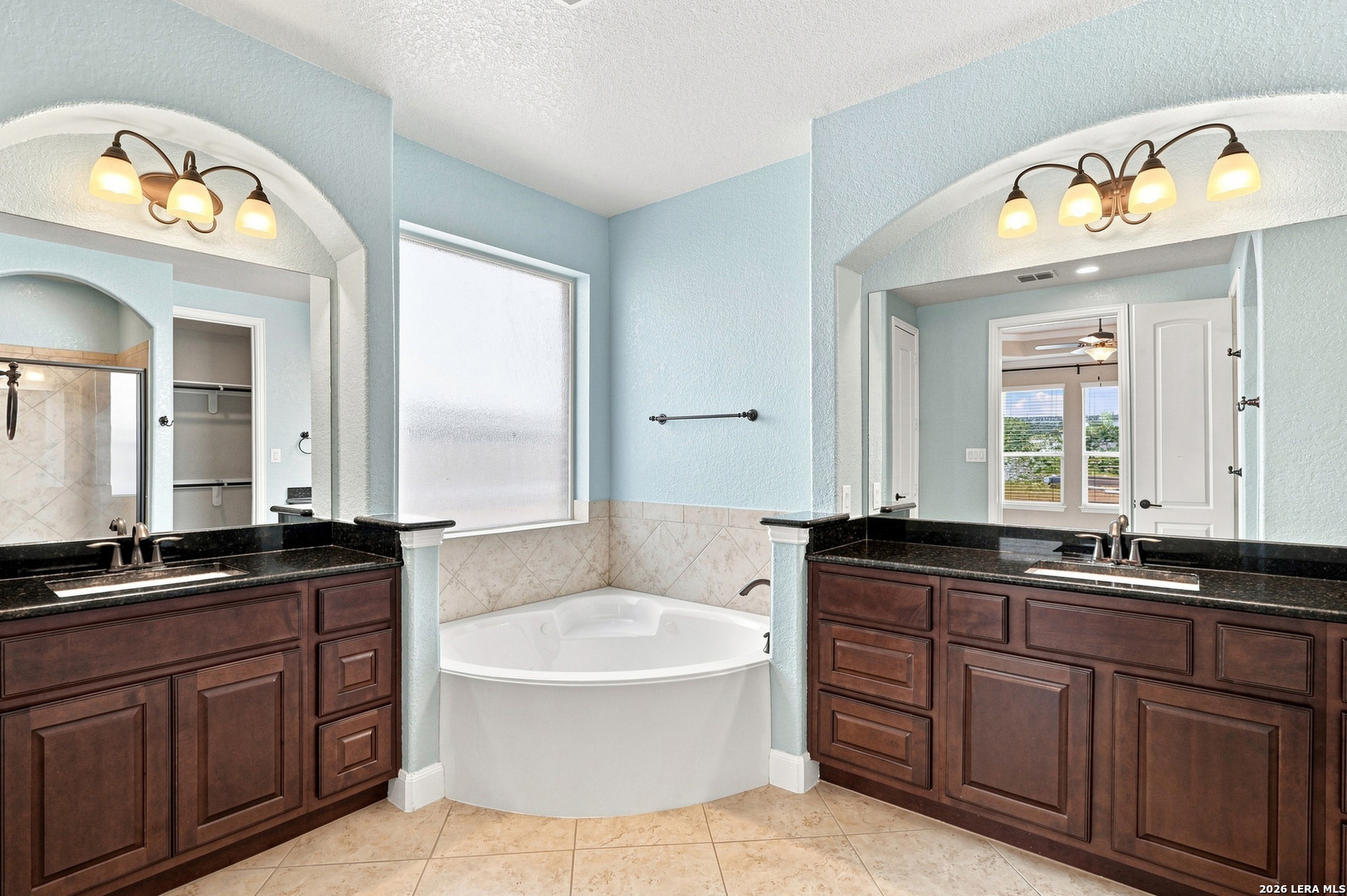 3903 Firebush San Antonio TX 78261