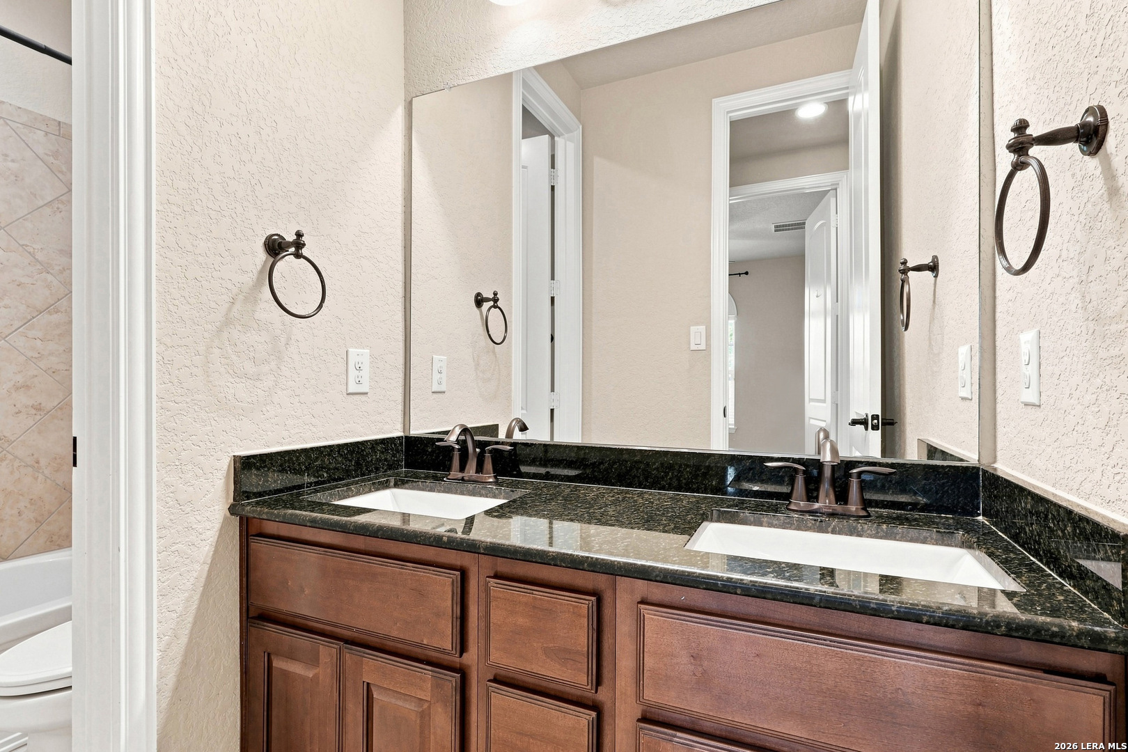 3903 Firebush San Antonio TX 78261