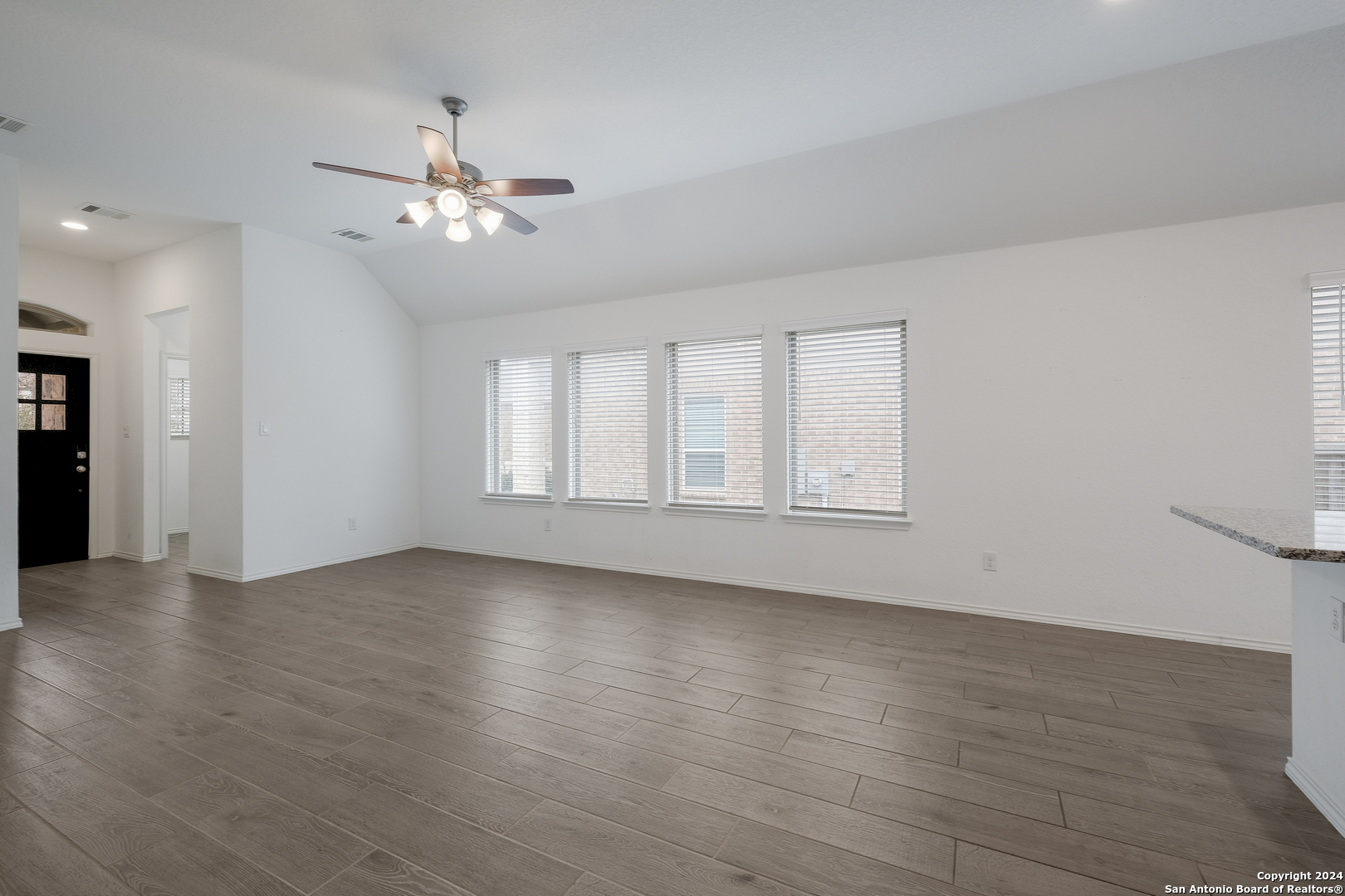 2721 Barkey Springs San Antonio TX 78245