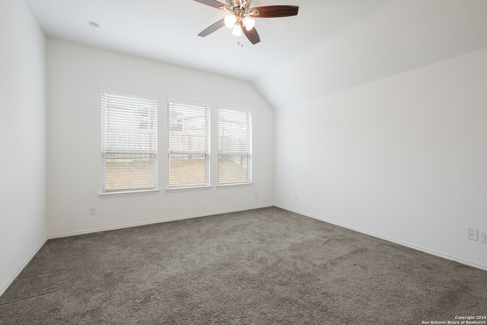 2721 Barkey Springs San Antonio TX 78245