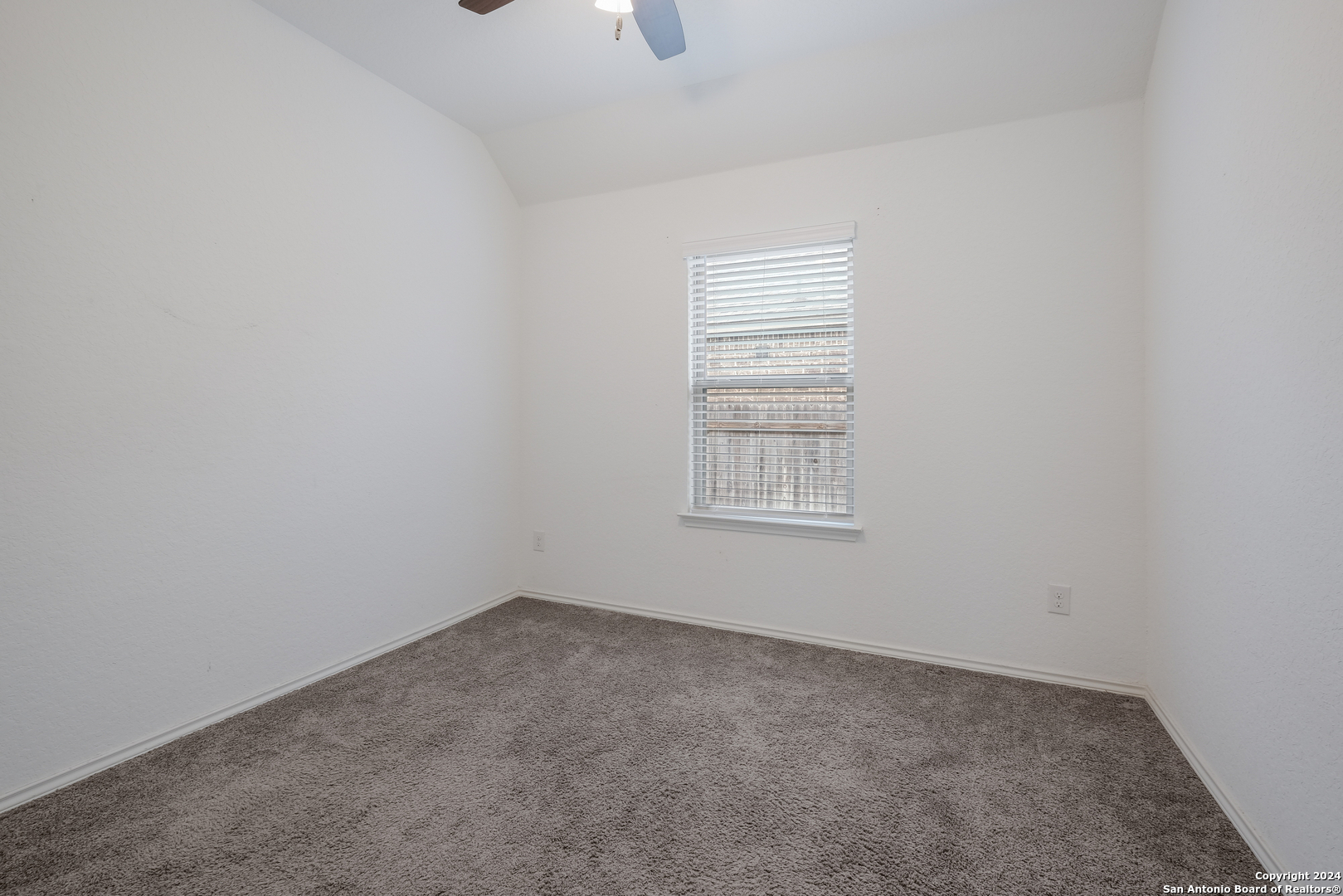 2721 Barkey Springs San Antonio TX 78245