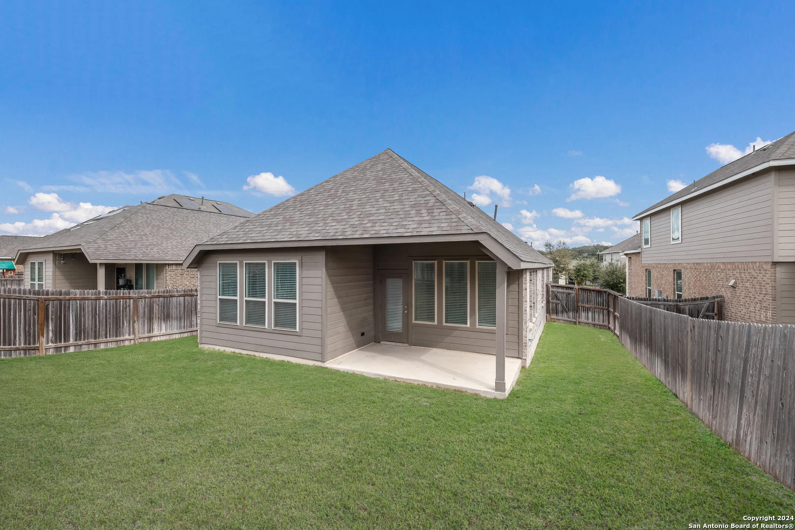 2721 Barkey Springs San Antonio TX 78245
