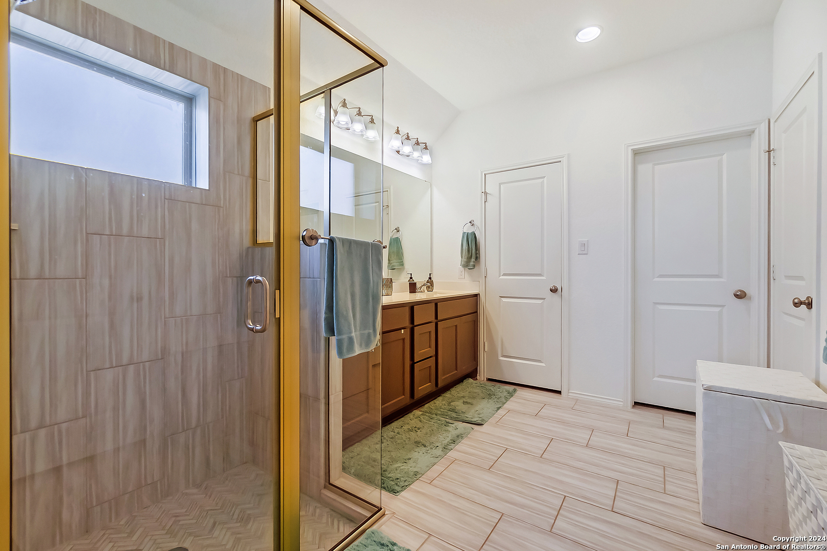 2721 Barkey Springs San Antonio TX 78245