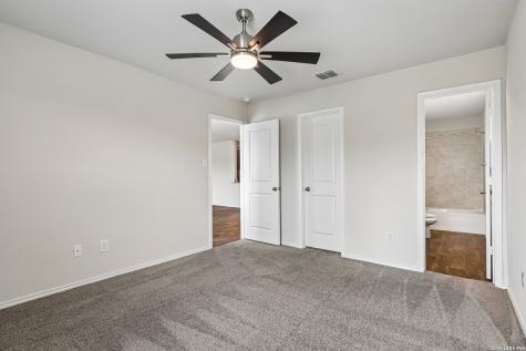 5818 Kendall Prairie San Antonio TX 78244