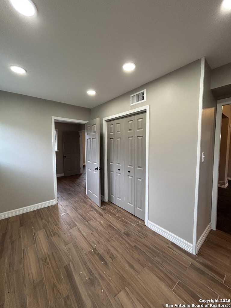 1101 E Crockett Beeville TX 78102