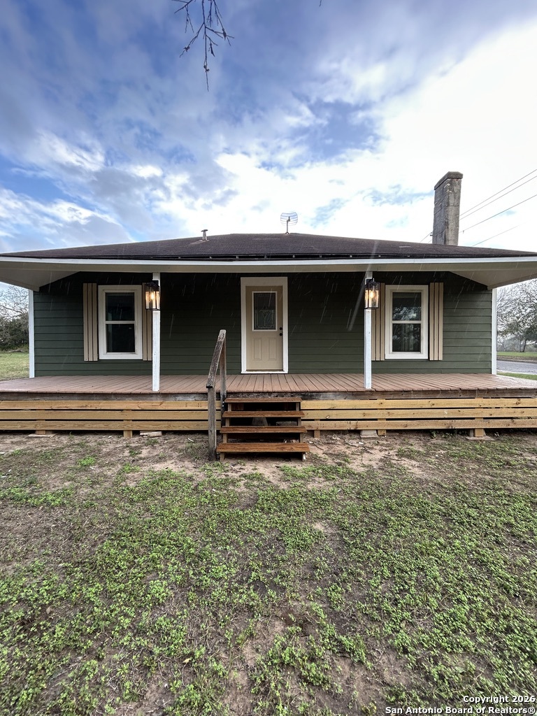 1101 E Crockett Beeville TX 78102