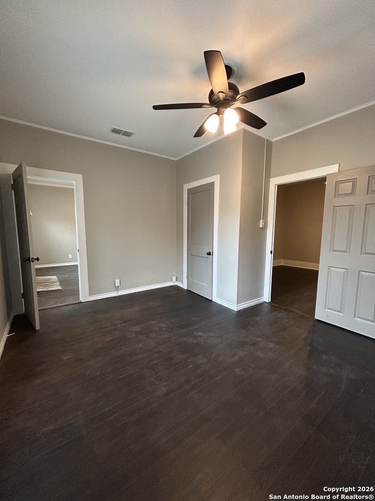 1101 E Crockett Beeville TX 78102