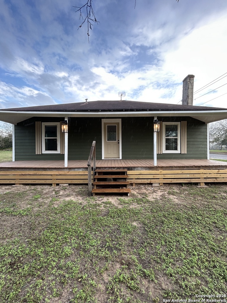 1101 E Crockett Beeville TX 78102