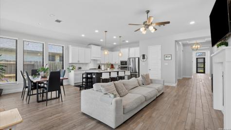 613 Meade Street New Braunfels TX 78132