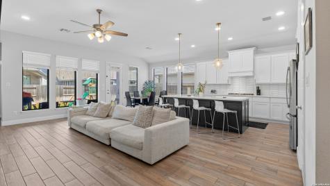 613 Meade Street New Braunfels TX 78132