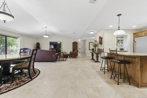 110 Suttles Avenue San Marcos TX 78666