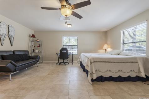 110 Suttles Avenue San Marcos TX 78666