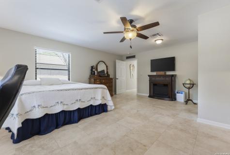 110 Suttles Avenue San Marcos TX 78666