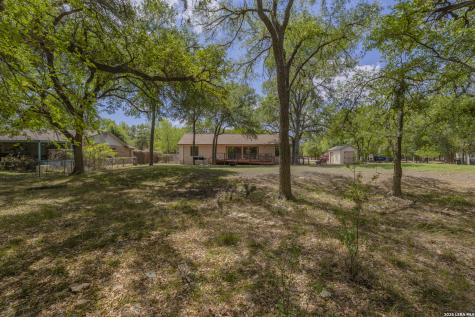 110 Suttles Avenue San Marcos TX 78666
