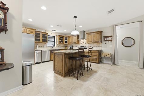 110 Suttles Avenue San Marcos TX 78666