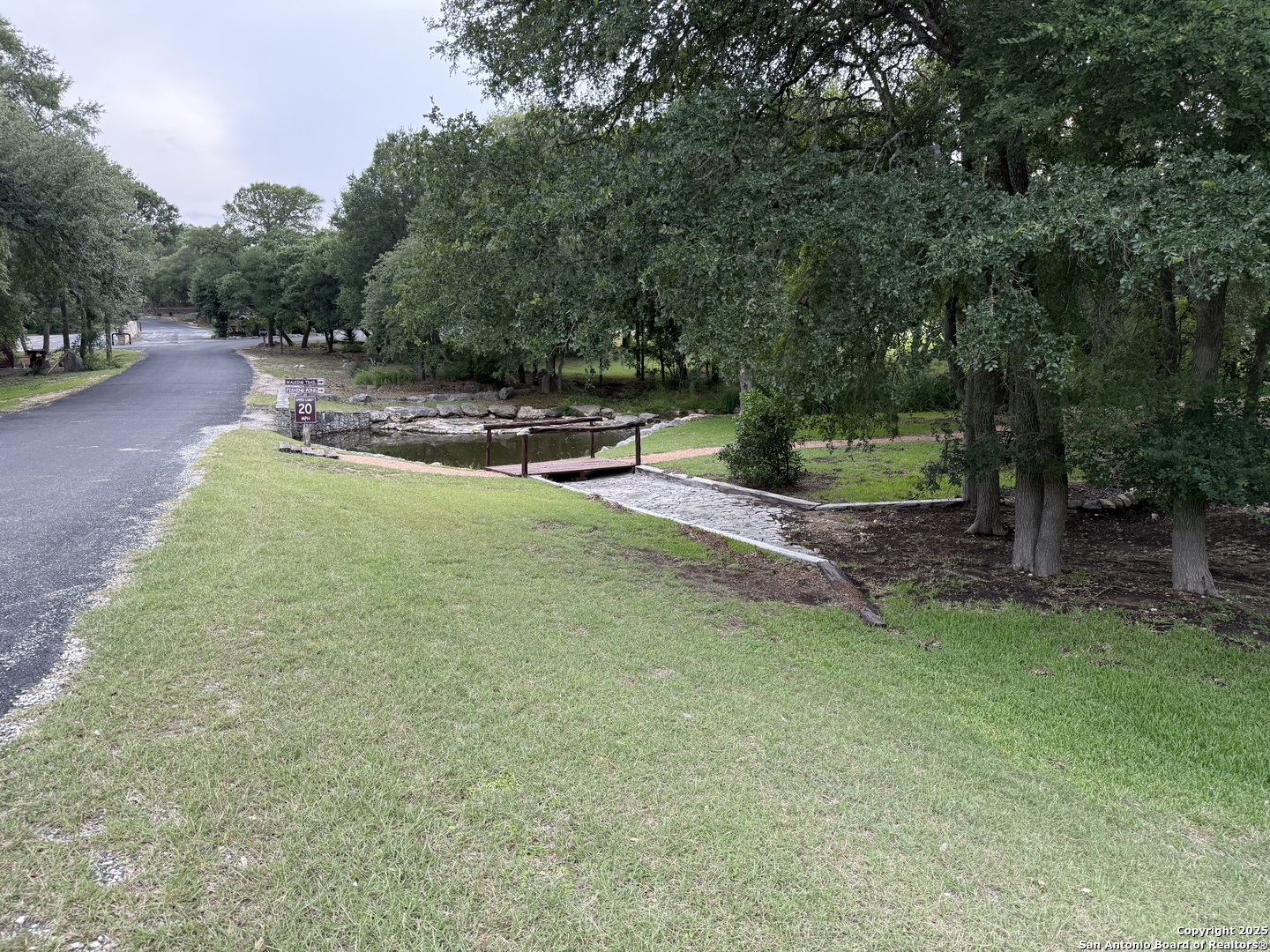 433 Pr 1706 Helotes TX 78023