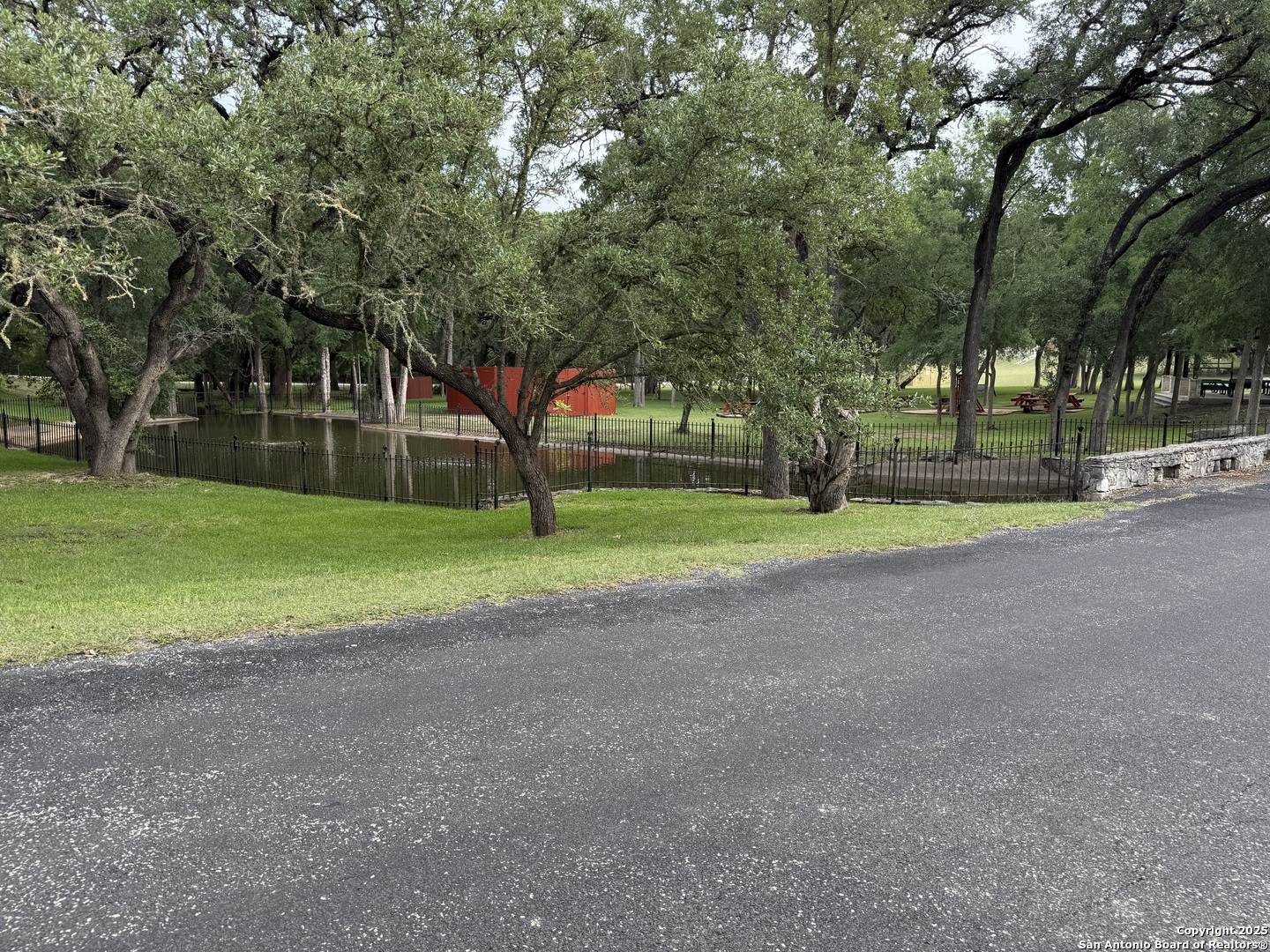 433 Pr 1706 Helotes TX 78023